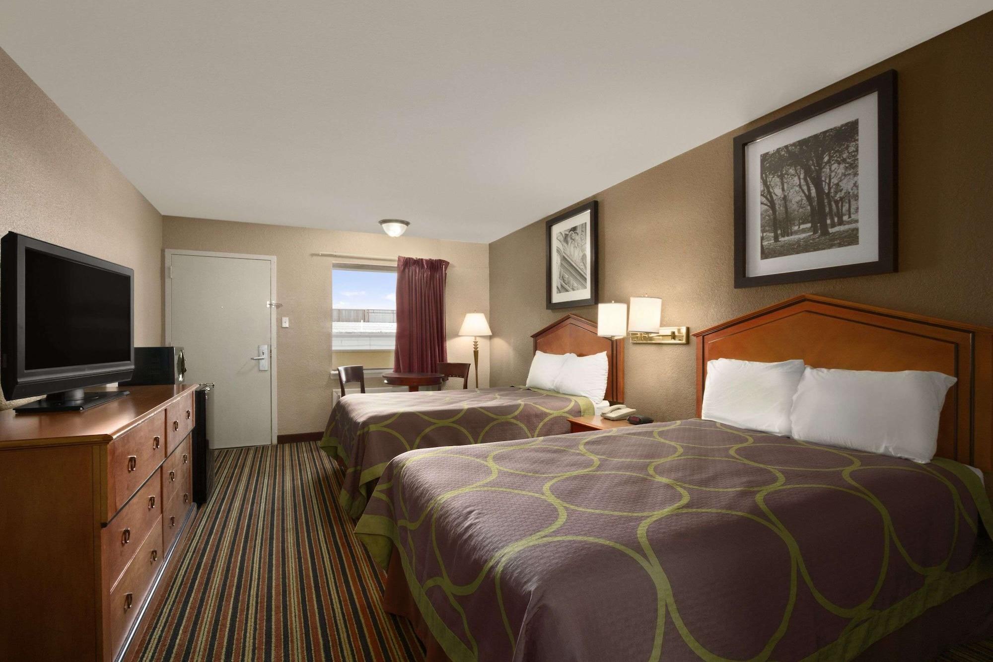 Super 8 By Wyndham Chattanooga/East Ridge Dış mekan fotoğraf
