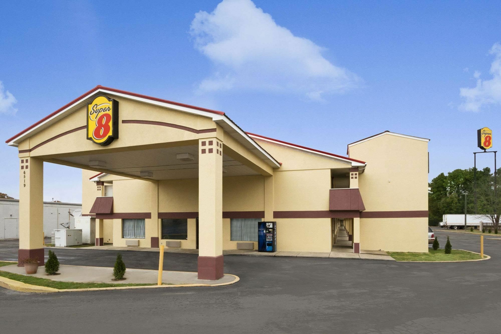 Super 8 By Wyndham Chattanooga/East Ridge Dış mekan fotoğraf